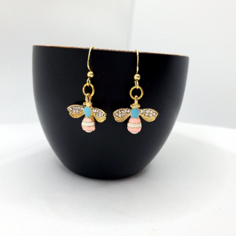 🌹3/$30 Dainty Gold enamel bee hook dangle drop minimalist Earrings